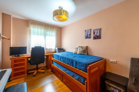 Appartamento in vendita a Alicante, Spagna 3 camere da letto, 150 mq. N° 196902 - foto 10