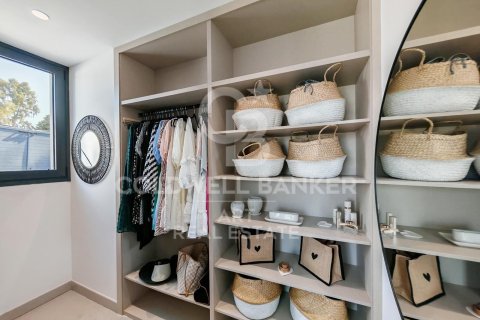 Willa w Estepona, Malaga, Hiszpania 5 sypialni, 316 mkw. nr 157465 – zdjęcie 9