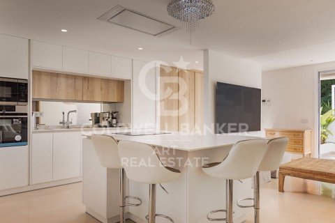 Casa adosada en venta en Marbella, Málaga, España 2 dormitorios, 76 m2 No. 157468 - foto 3