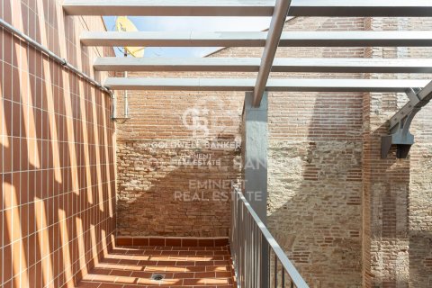 Duplex à vendre à Barcelona, Espagne, 2 chambres, 153 m2 No. 157469 - photo 27