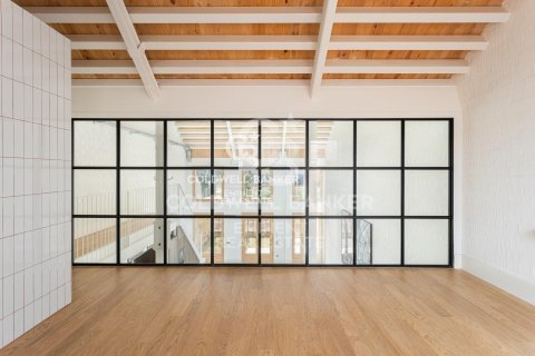 Paritalo myytävänä Barcelona, Espanja, 2 makuuhuonetta, 153 m2 No. 157469 - kuva 21