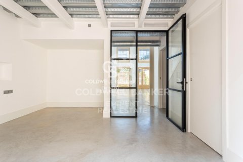 Duplex à vendre à Barcelona, Espagne, 2 chambres, 153 m2 No. 157469 - photo 21