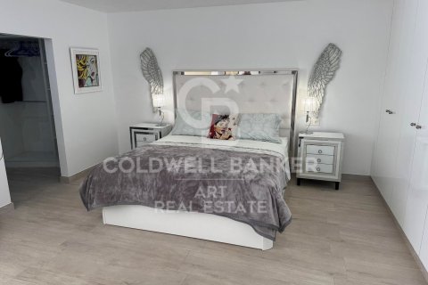 Casa in vendita a Estepona, Malaga, Spagna 5 camere da letto, 334 mq. N° 157466 - foto 15