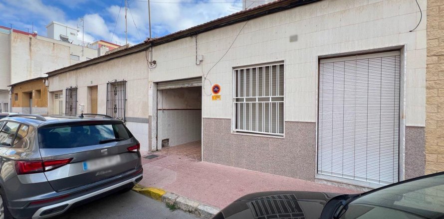 Radhus Guardamar del Segura, Alicante, Spanien 3 sovrum, 129 kvm. Nr. 139460