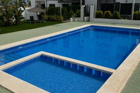 Lägenhet till salu Pilar de la Horadada, Alicante, Spanien 2 sovrum, 61 kvm. Nr. 139461 - foto 1