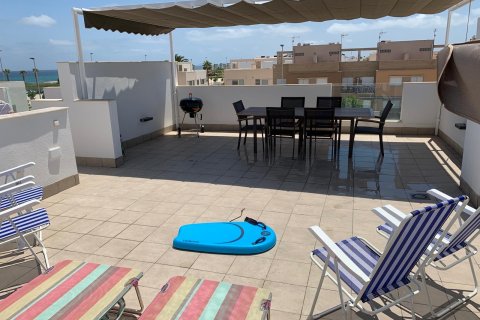 Lägenhet till salu Pilar de la Horadada, Alicante, Spanien 2 sovrum, 61 kvm. Nr. 139461 - foto 2