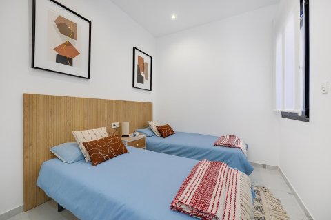Villa till salu Torrevieja, Alicante, Spanien 3 sovrum, 105 kvm. Nr. 139458 - foto 13