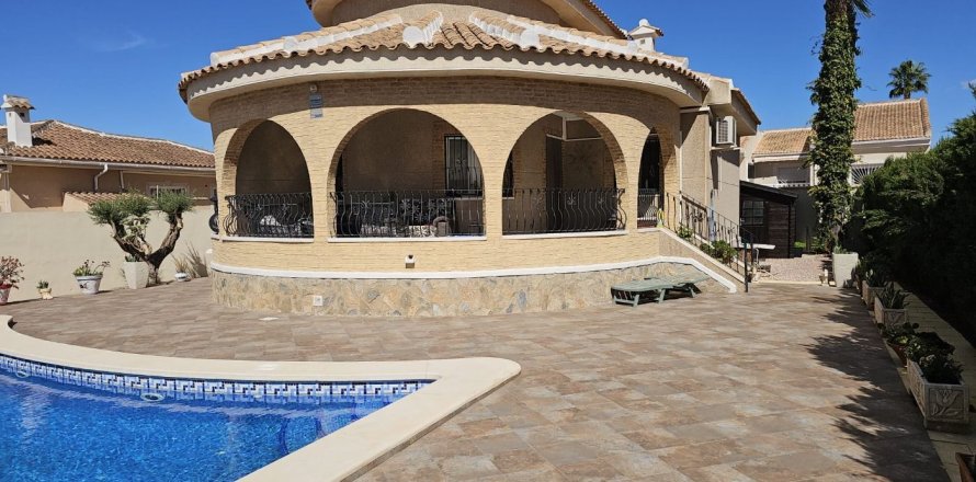 Villa Benijofar, Alicante, Spanien 3 sovrum, 119 kvm. Nr. 139459