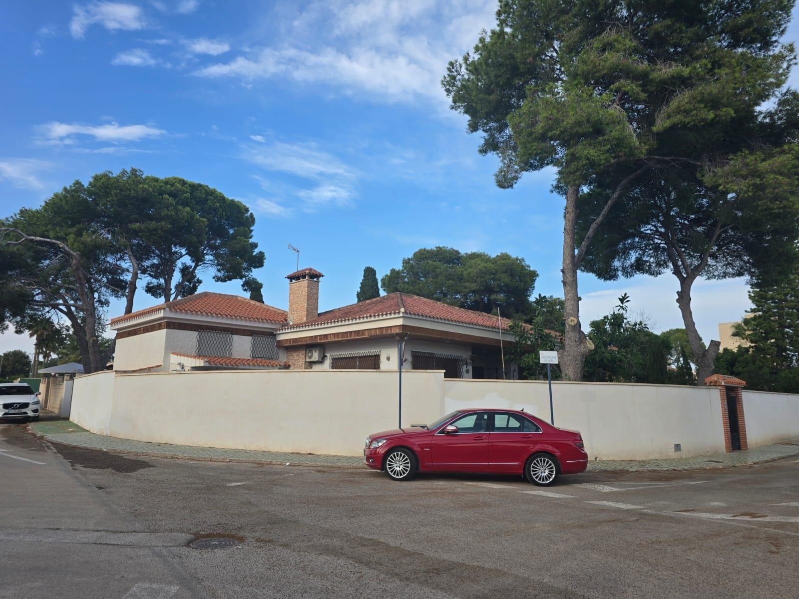 Villa Dehesa De Campoamor, Alicante, Spānijā 7 istabas, 230 m2 Nr. 139455