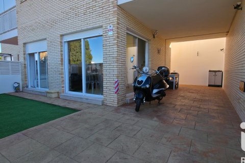 Casa adosada en venta en Peníscola, Castellón, España 2 dormitorios, 82 m2 No. 152432 - foto 1