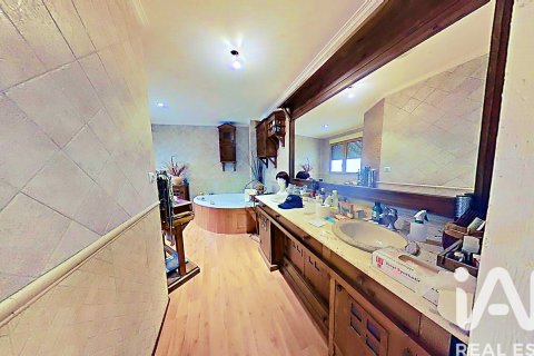 Сasa en venta en Onil, Alicante, España 3 dormitorios, 301 m2 No. 152429 - foto 25