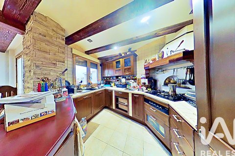 Сasa en venta en Onil, Alicante, España 3 dormitorios, 301 m2 No. 152429 - foto 5