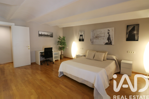 Ático en venta en Barcelona, España 5 dormitorios, 298 m2 No. 152427 - foto 21