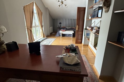 Сasa en venta en Villaquilambre, León, España 2 dormitorios, 337 m2 No. 152428 - foto 18