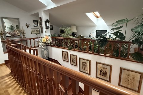 Сasa en venta en Villaquilambre, León, España 2 dormitorios, 337 m2 No. 152428 - foto 15