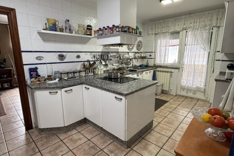 Сasa en venta en Villaquilambre, León, España 2 dormitorios, 337 m2 No. 152428 - foto 9