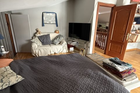 Сasa en venta en Villaquilambre, León, España 2 dormitorios, 337 m2 No. 152428 - foto 17