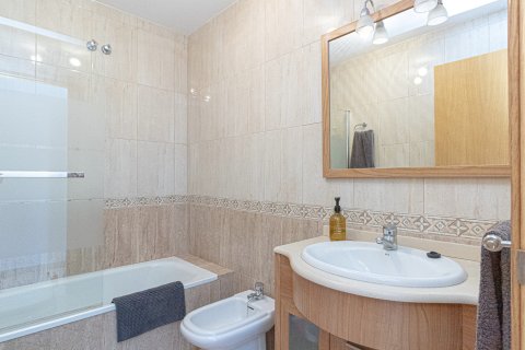 Продажа таухауса в Кабо Роиг, Аликанте, Испания 2 спальни, 76м2 №189179 - фото 21
