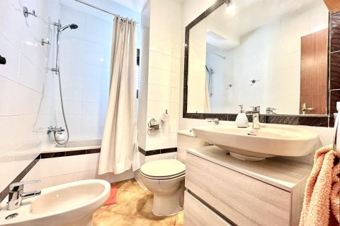 Продажа квартиры в Кабо Роиг, Аликанте, Испания 2 спальни, 71м2 №189175 - фото 18