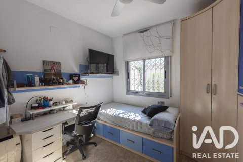 Duplex zum Verkauf in Cornella De Llobregat, Barcelona, Spanien 3 Schlafzimmer, 138 m2 Nr. 192094 - Foto 26
