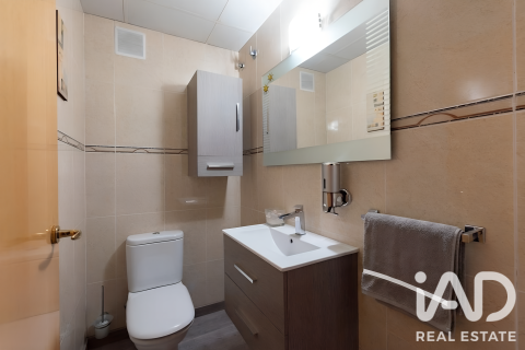 Duplex zum Verkauf in Cornella De Llobregat, Barcelona, Spanien 3 Schlafzimmer, 138 m2 Nr. 192094 - Foto 7
