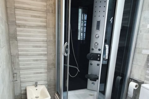 Huoneisto myytävänä Zaragoza, Espanja, 1 makuuhuone, 38 m2 No. 192096 - kuva 11