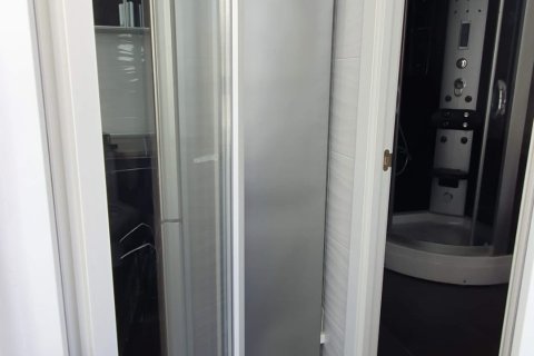 Huoneisto myytävänä Zaragoza, Espanja, 1 makuuhuone, 38 m2 No. 192096 - kuva 17