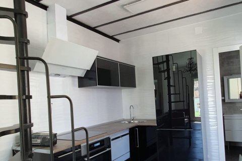 Huoneisto myytävänä Zaragoza, Espanja, 1 makuuhuone, 38 m2 No. 192096 - kuva 10
