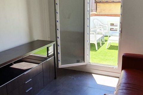 Huoneisto myytävänä Zaragoza, Espanja, 1 makuuhuone, 38 m2 No. 192096 - kuva 8