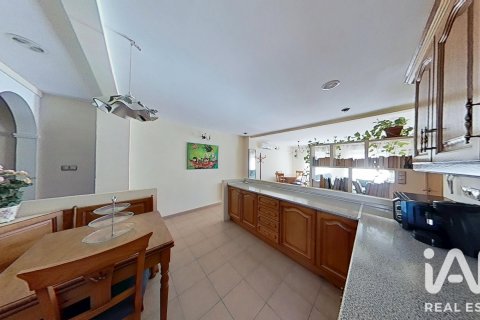 Apartment à vendre à Elche, Alicante, Espagne, 2 chambres, 100 m2 No. 192093 - photo 7