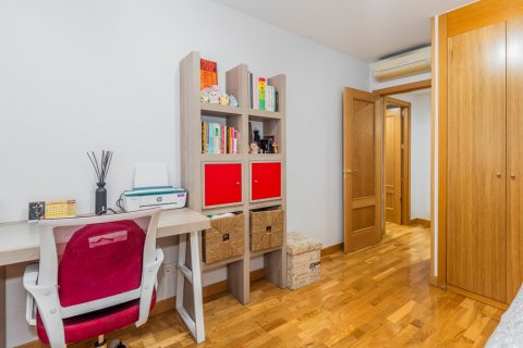 Apartment à vendre Madrid, Espagne, 2 chambres, 82 m2 No. 108320 - photo 13