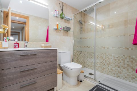 Apartment à vendre Madrid, Espagne, 2 chambres, 82 m2 No. 108320 - photo 14