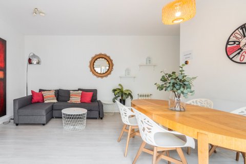 Apartment for sale Madrid, Spain 3 bedrooms, 117 sq.m. No. 108319 - photo 14