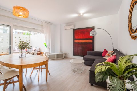 Apartment for sale Madrid, Spain 3 bedrooms, 117 sq.m. No. 108319 - photo 11