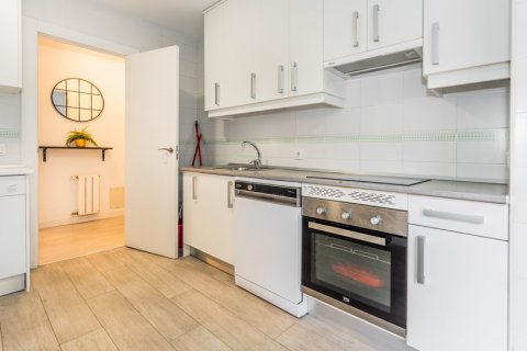 Apartment for sale Madrid, Spain 3 bedrooms, 117 sq.m. No. 108319 - photo 23
