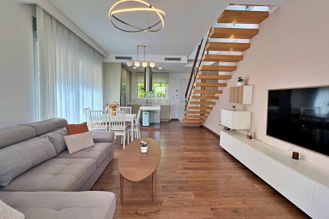 Villa for sale in Pilar de la Horadada, Alicante, Spain 3 bedrooms, 136 sq.m. No. 140478 - photo 4