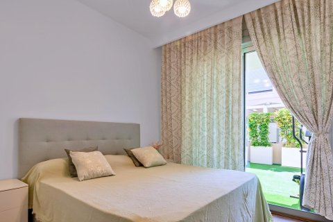 Villa for sale in Pilar de la Horadada, Alicante, Spain 3 bedrooms, 136 sq.m. No. 140478 - photo 13