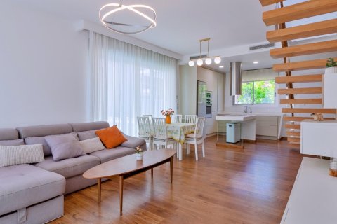 Villa for sale in Pilar de la Horadada, Alicante, Spain 3 bedrooms, 136 sq.m. No. 140478 - photo 6