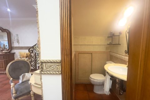 Villetta a schiera in vendita a La Zenia, Alicante, Spagna 4 camere da letto, 160 mq. N° 140477 - foto 19