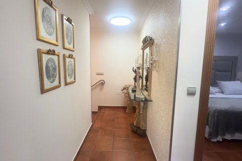 Villetta a schiera in vendita a La Zenia, Alicante, Spagna 4 camere da letto, 160 mq. N° 140477 - foto 16