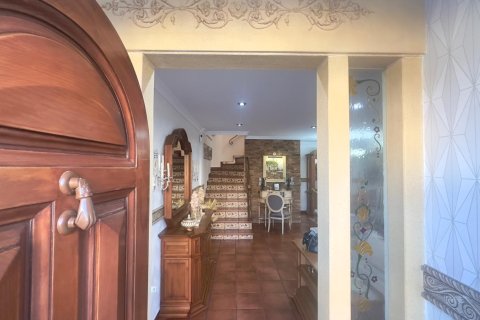 Villetta a schiera in vendita a La Zenia, Alicante, Spagna 4 camere da letto, 160 mq. N° 140477 - foto 12