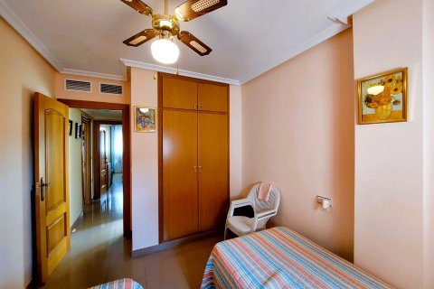 Apartment à vendre à Alicante, Espagne, 2 chambres, 103 m2 No. 140475 - photo 21