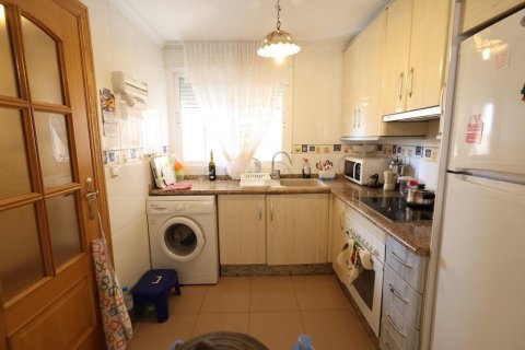 Apartment à vendre à Alicante, Espagne, 2 chambres, 103 m2 No. 140475 - photo 15