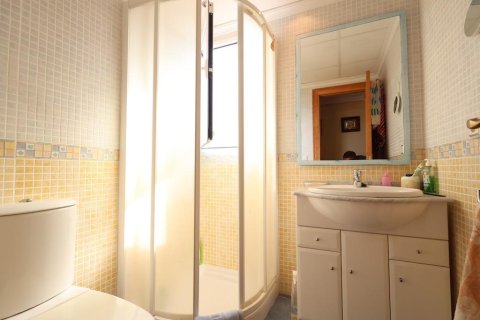 Apartment à vendre à Alicante, Espagne, 2 chambres, 103 m2 No. 140475 - photo 24