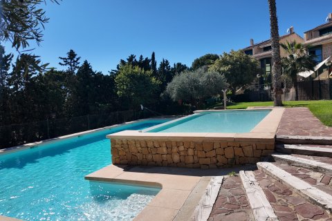 Bungalow en venta en Alicante, España 3 dormitorios, 205 m2 No. 140479 - foto 26