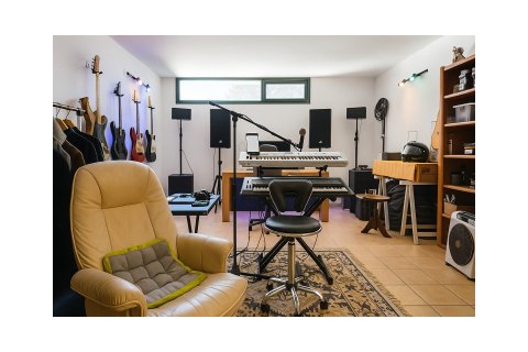 Bungalow en venta en Alicante, España 3 dormitorios, 205 m2 No. 140479 - foto 5