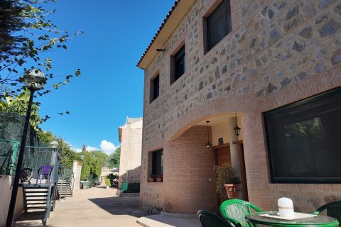 Bungalow en venta en Alicante, España 3 dormitorios, 205 m2 No. 140479 - foto 29