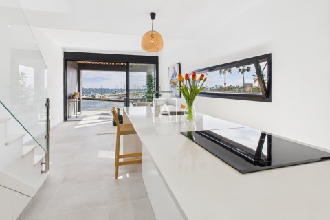 Apartment for sale in San Pedro del Pinatar, Murcia, Spain 3 bedrooms, 108 sq.m. No. 140480 - photo 2