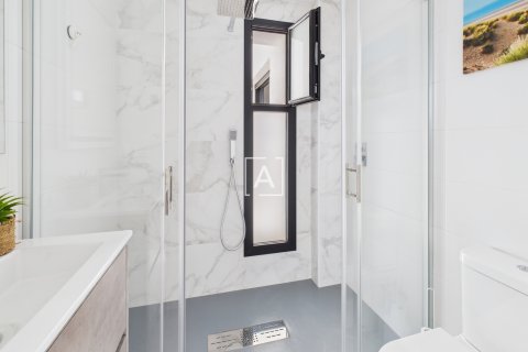 Apartment for sale in San Pedro del Pinatar, Murcia, Spain 3 bedrooms, 108 sq.m. No. 140480 - photo 11