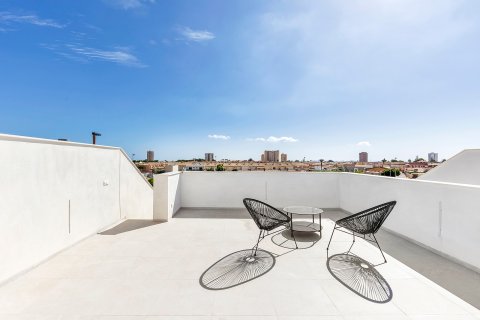 Продажа виллы в Лос-Алькасарес, Мурсия, Испания 2 спальни, 111м2 №163682 - фото 28